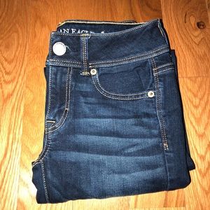 American Eagle Juniors size 00 Short Dark Wash